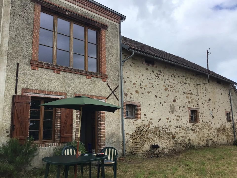 Landsbyhus i Magnac-Laval, Haute-Vienne - foto 1