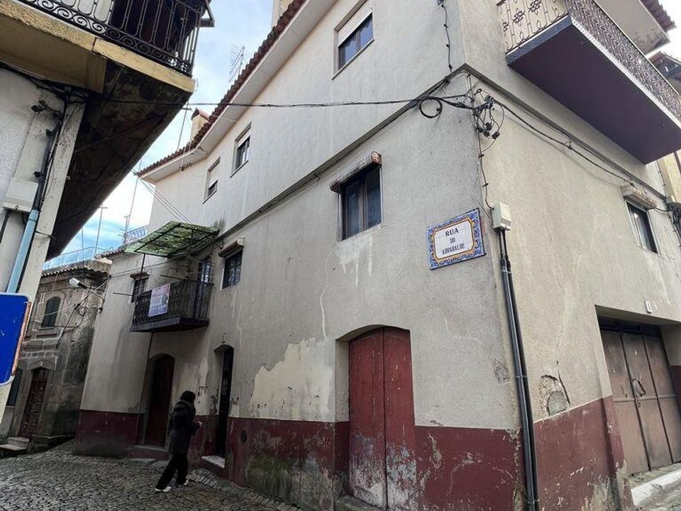 Erhvervsejendom i Tabuaco, Viseu - foto 1