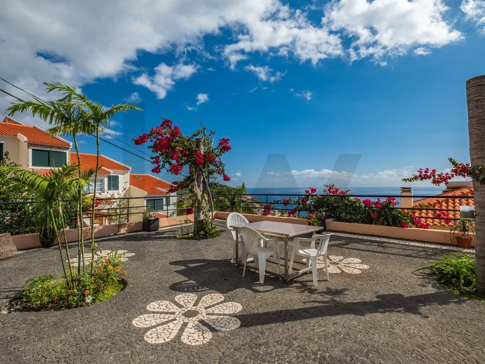 Byhus i Camara de Lobos, Madeira - foto 5