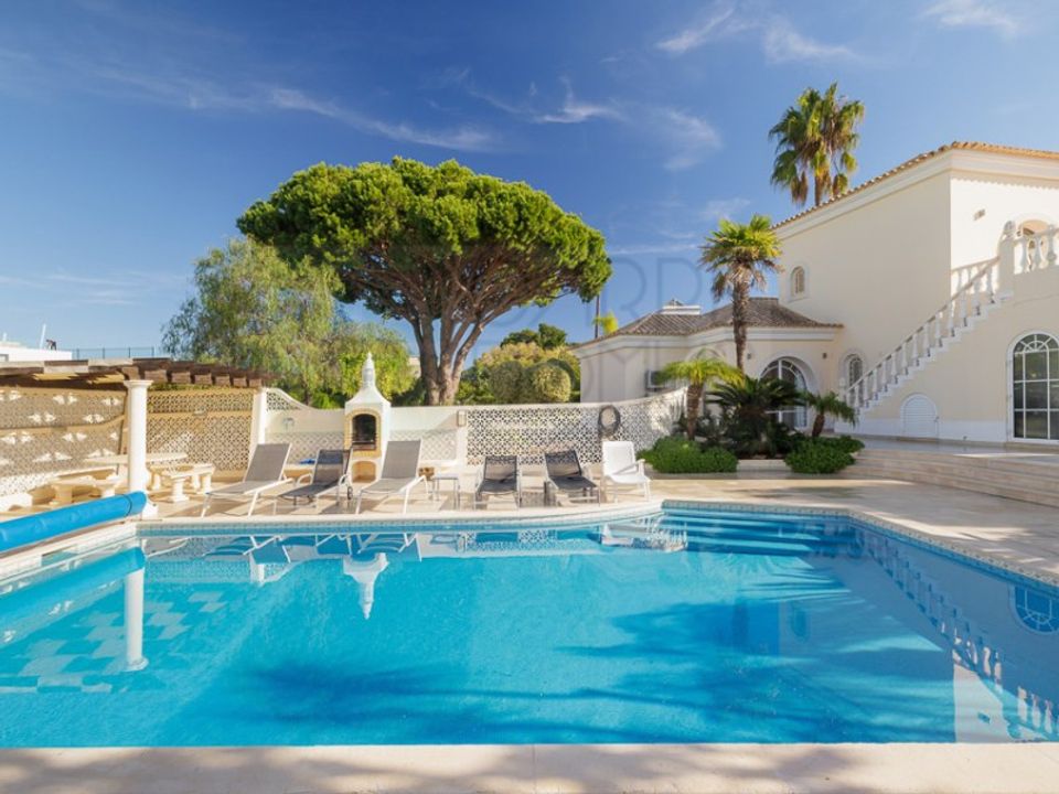 Villa i Almancil, Faro - foto 1