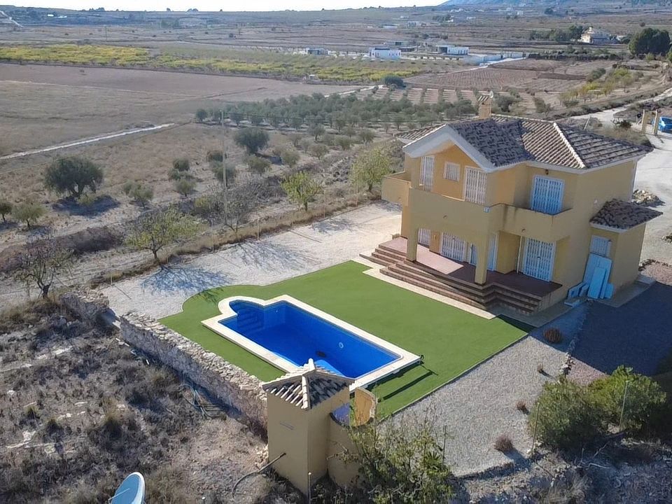 Villa i Pinoso, Alicante - foto 1