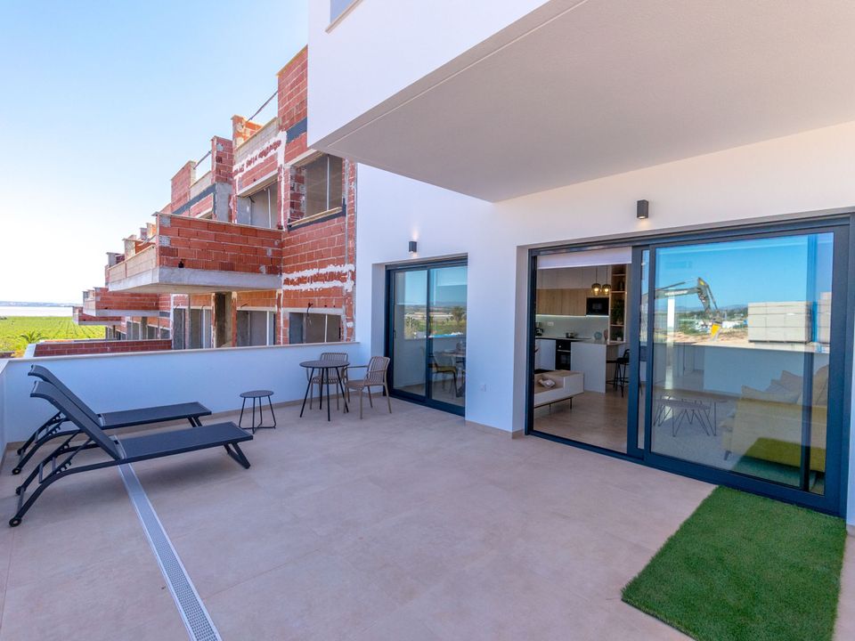 Lejlighed i Torrevieja, Alicante - foto 3