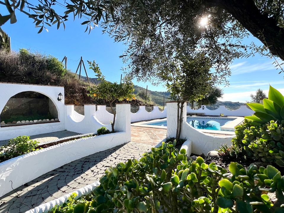Villa i Vinuela, Malaga - foto 1