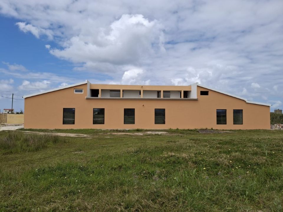 Erhvervsejendom i Ferrel, Leiria - foto 1
