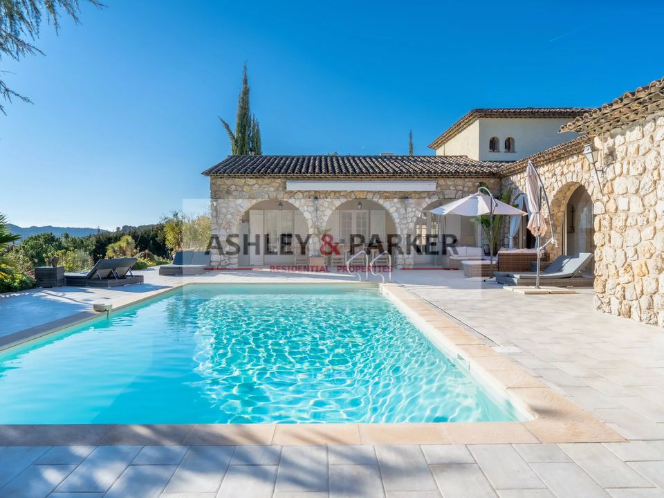 Villa i Peymeinade, Alpes-Maritimes - foto 1