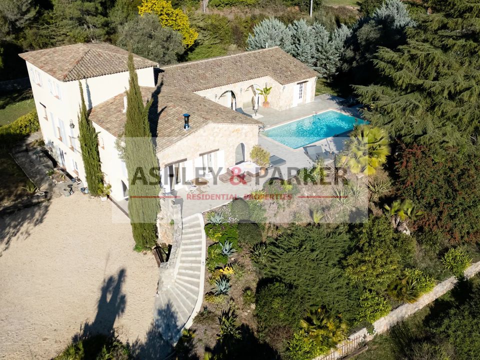 Villa i Peymeinade, Alpes-Maritimes - foto 1