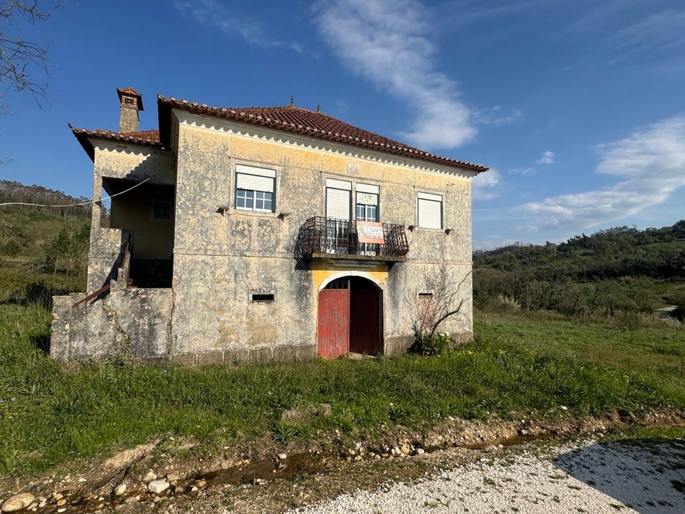 Villa i Colmeias, Leiria - bilde 1