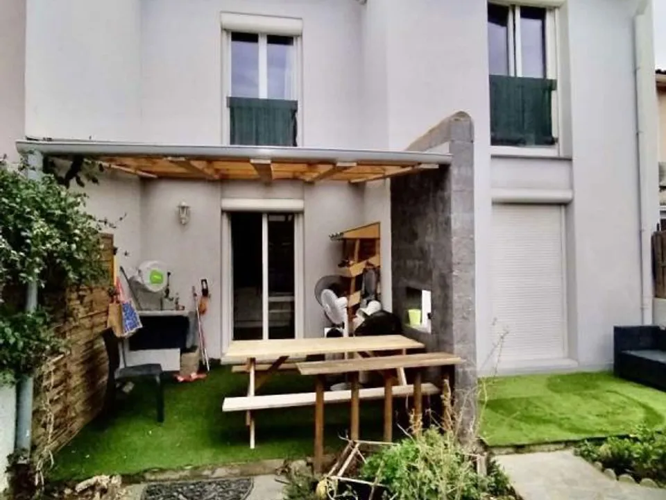 Villa i Perpignan, Pyrenees-Orientales - bilde 1