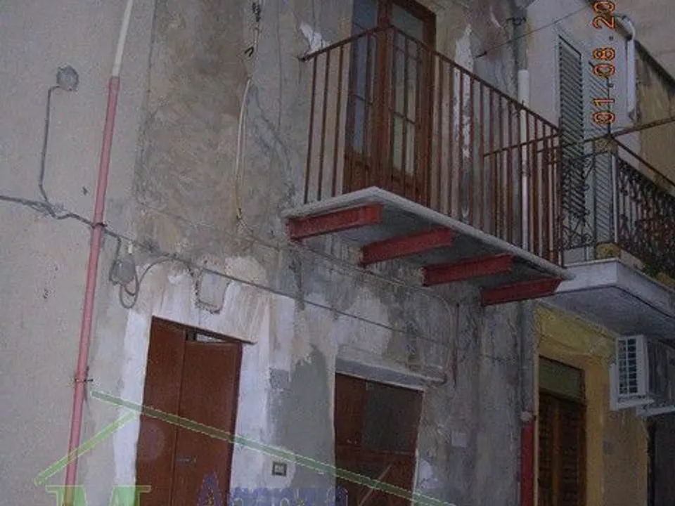 Casa de pueblo en Cianciana, Agrigento - foto 1