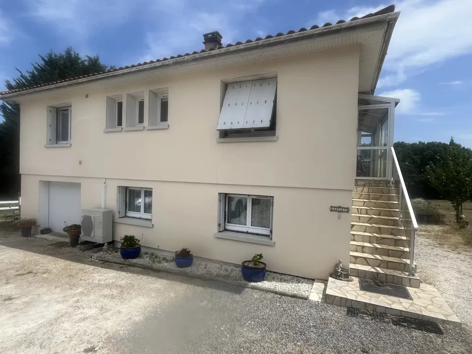 Landsbyhus i Couture, Charente - foto 1