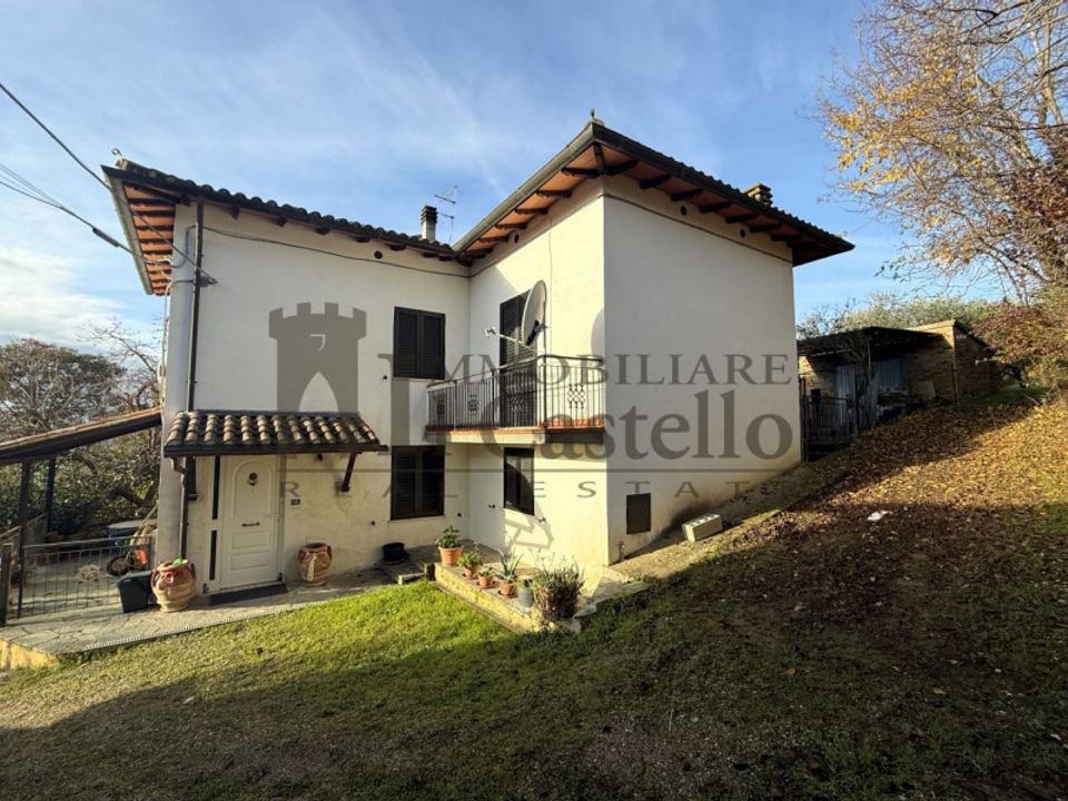 Rækkehus i Castiglione del Lago, Perugia - foto 1