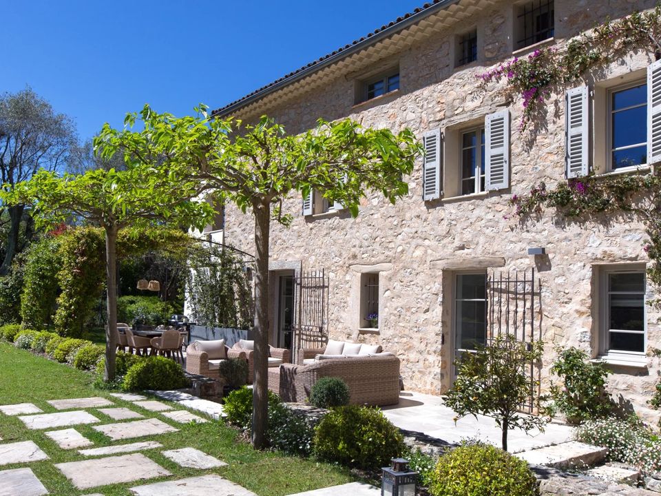 Villa i Valbonne, Alpes-Maritimes - foto 1