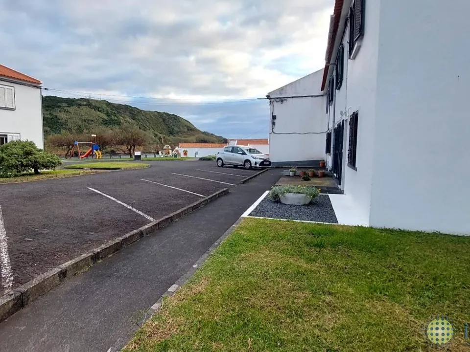 Byhus i Horta, Faial - foto 3