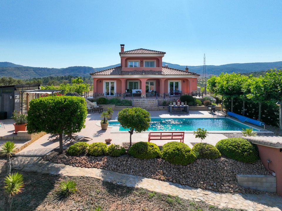 Villa i Ayora, Valencia - foto 1