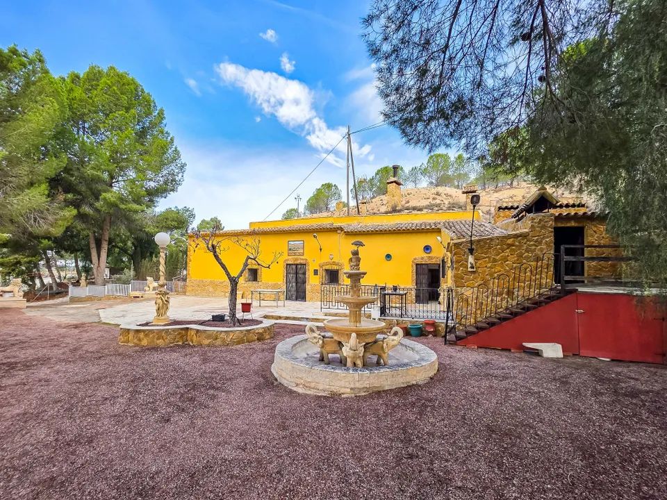 Cave house i Pinoso, Alicante - foto 1
