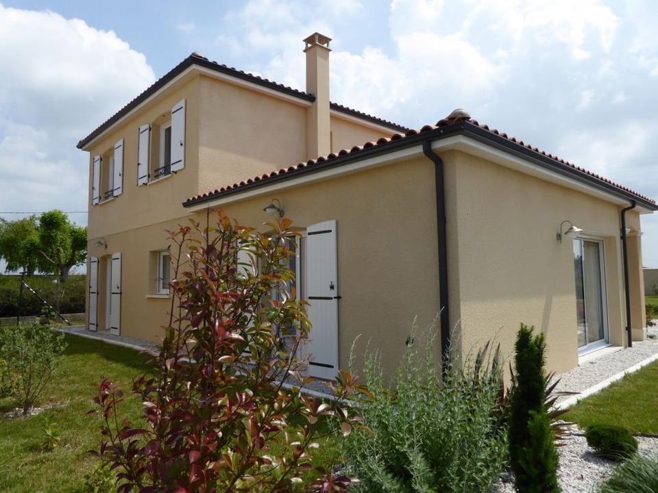 Villa in Meschers-sur-Gironde, Charente-Maritime - photo 2