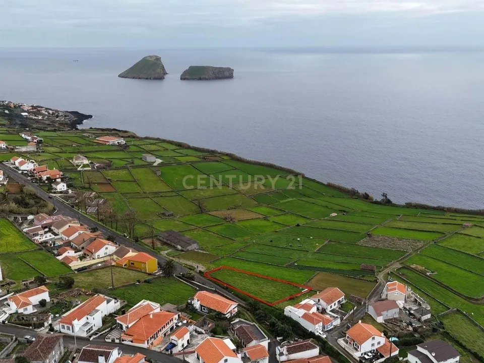 Helårsgrund i Angra do Heroismo, Terceira - foto 1