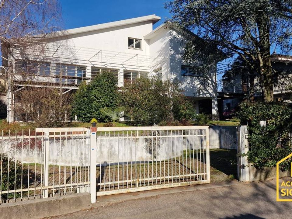 Villa i Vergiate, Varese - foto 1