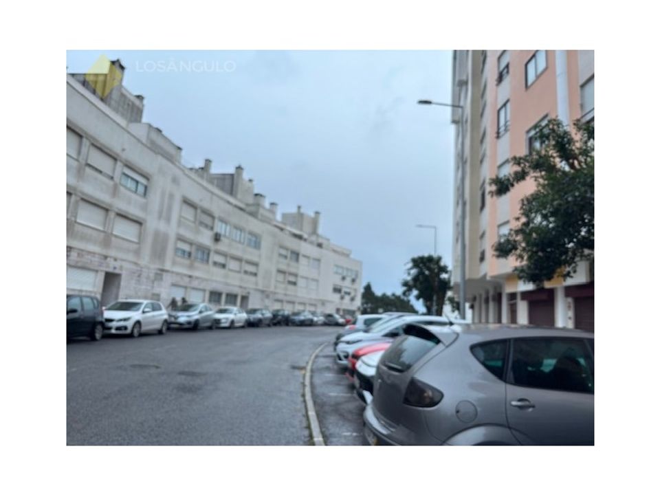Lejlighed i Rio de Mouro-Estacao, Lisbon - foto 3