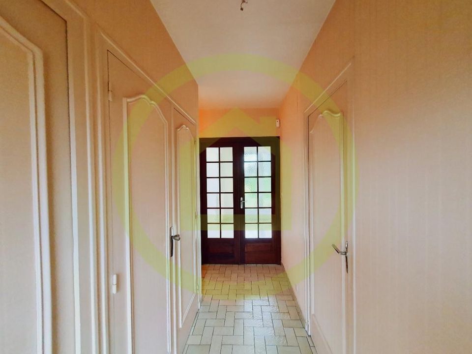 Villa a Saint-Sulpice-et-Cameyrac, Gironde - foto 3