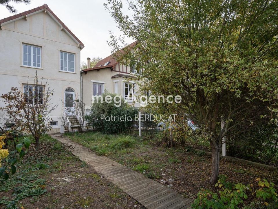 Villa i Saint-Germain-en-Laye, Yvelines - foto 1