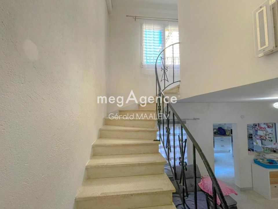 Landsbyhus i La Garde-Freinet, Var - foto 5