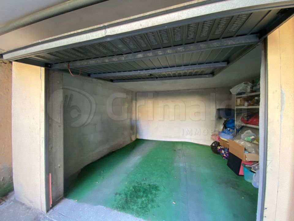Garage Giugliano in Campania, Naples - foto 4