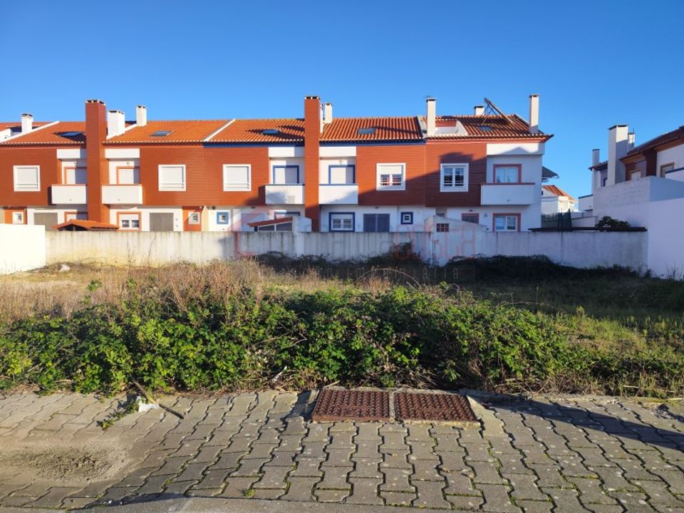 Helårsgrund i Peniche, Leiria - foto 1