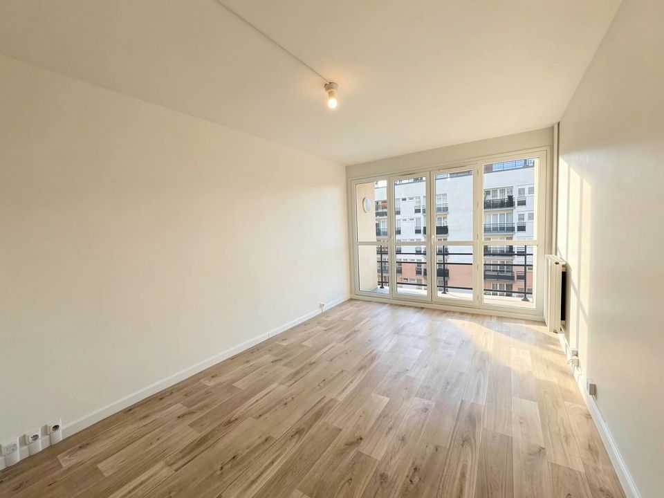 Leilighet i Villeneuve-la-Garenne, Hauts-de-Seine - bilde 1