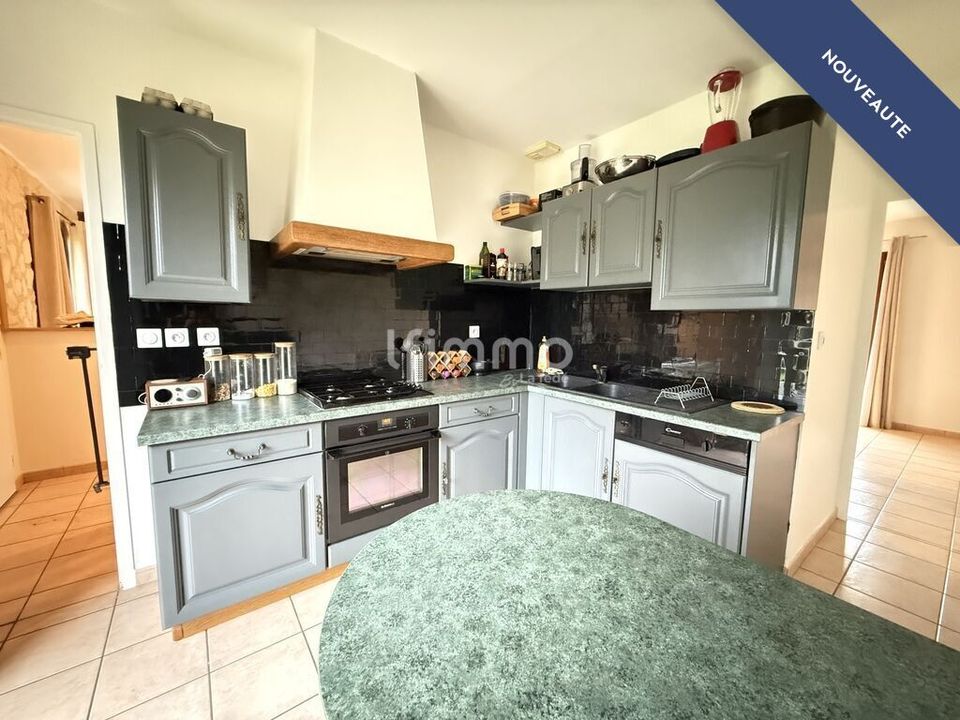 Bungalow in Ardelles, Eure-et-Loir - photo 5
