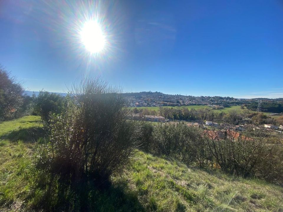 Helårsgrund i Manosque, Alpes-de-Haute-Provence - foto 1