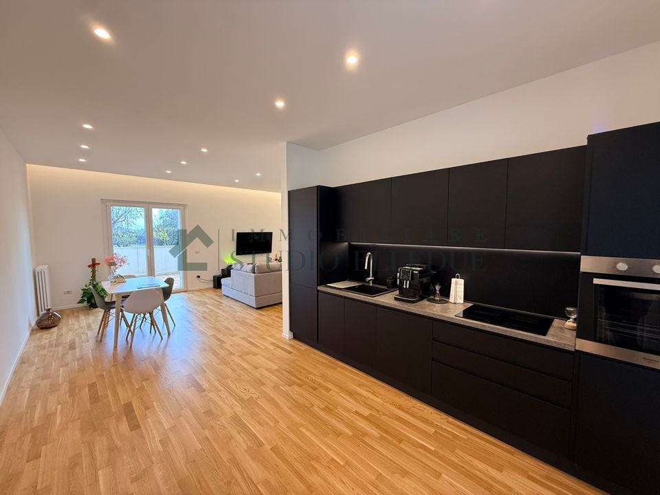 Villa i Bari, Bari - foto 1