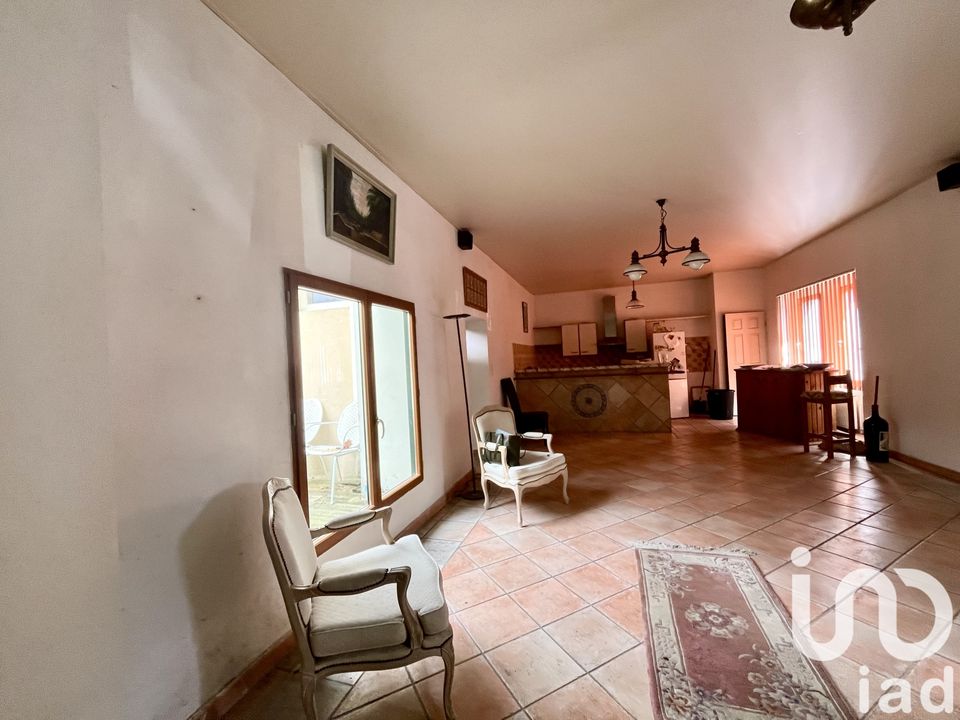 Casa de pueblo en Guingamp, Cotes-d'Armor - foto 4