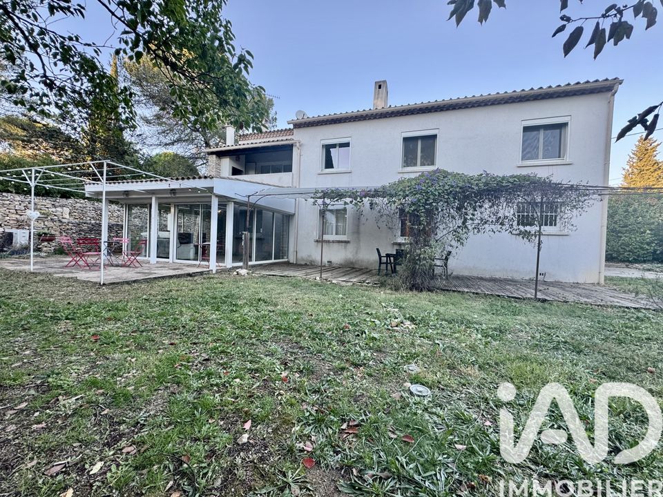 Landejendom i Nimes, Gard - foto 1