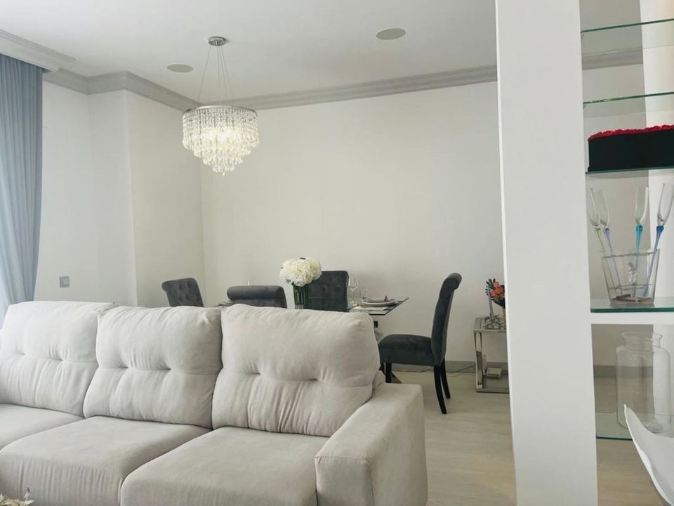 Lejlighed i Estepona, Malaga - foto 4