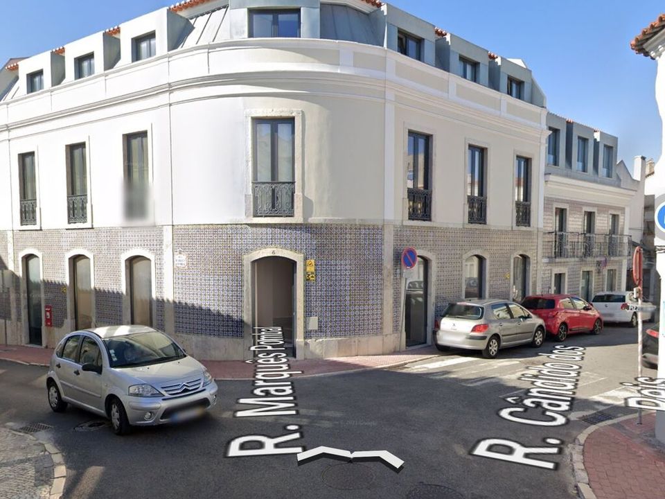 Erhvervsejendom i Oeiras, Lisbon - foto 1