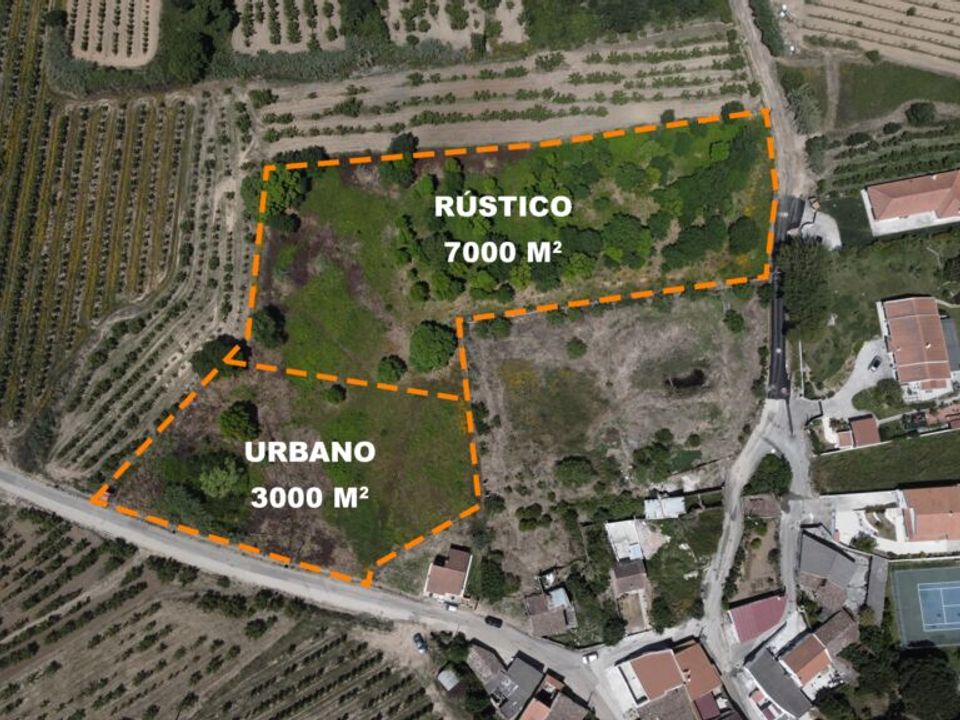 Helårsgrund i Bombarral, Leiria - foto 1