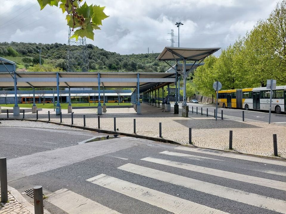 Helårsgrund i Odivelas, Lisbon - foto 2