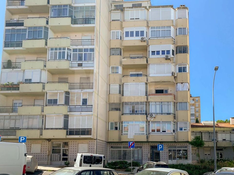 Lejlighed i Amadora, Lisbon - foto 1