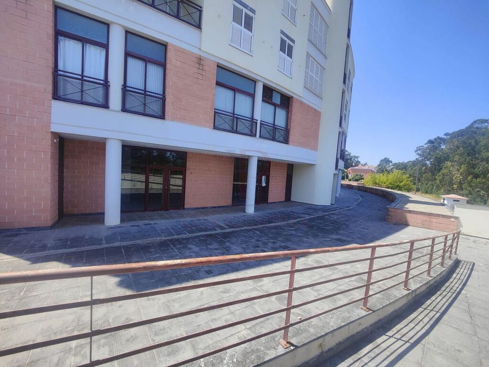 Erhvervsejendom i Oeiras, Lisbon - foto 2