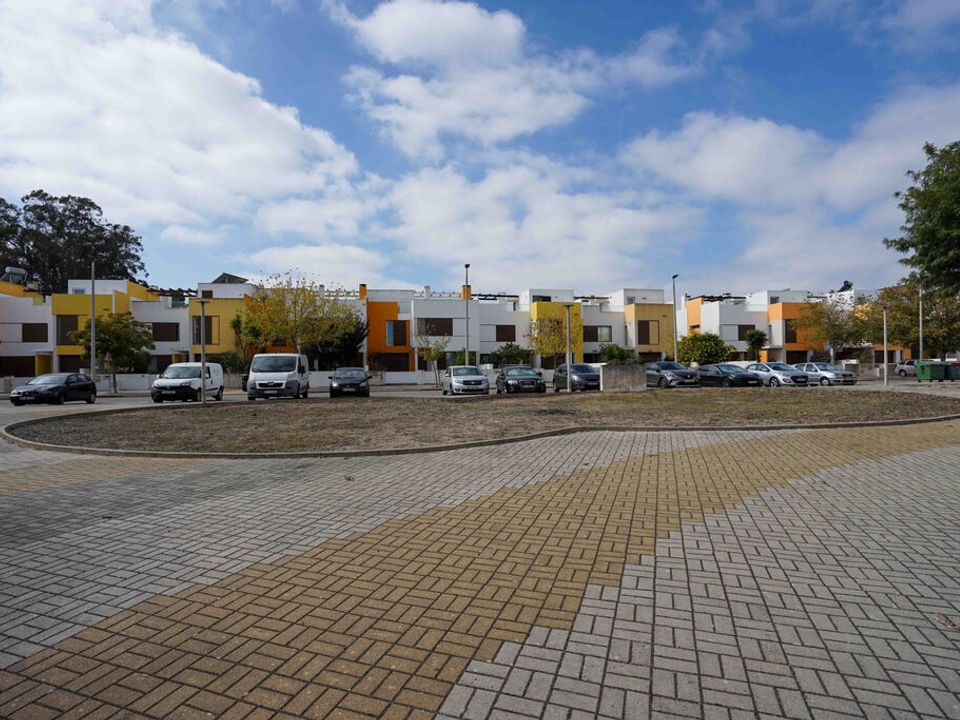 Helårsgrund i Barreiro, Setubal - foto 1