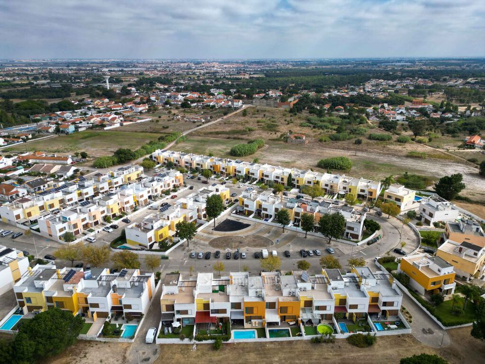 Helårsgrund i Barreiro, Setubal - foto 2