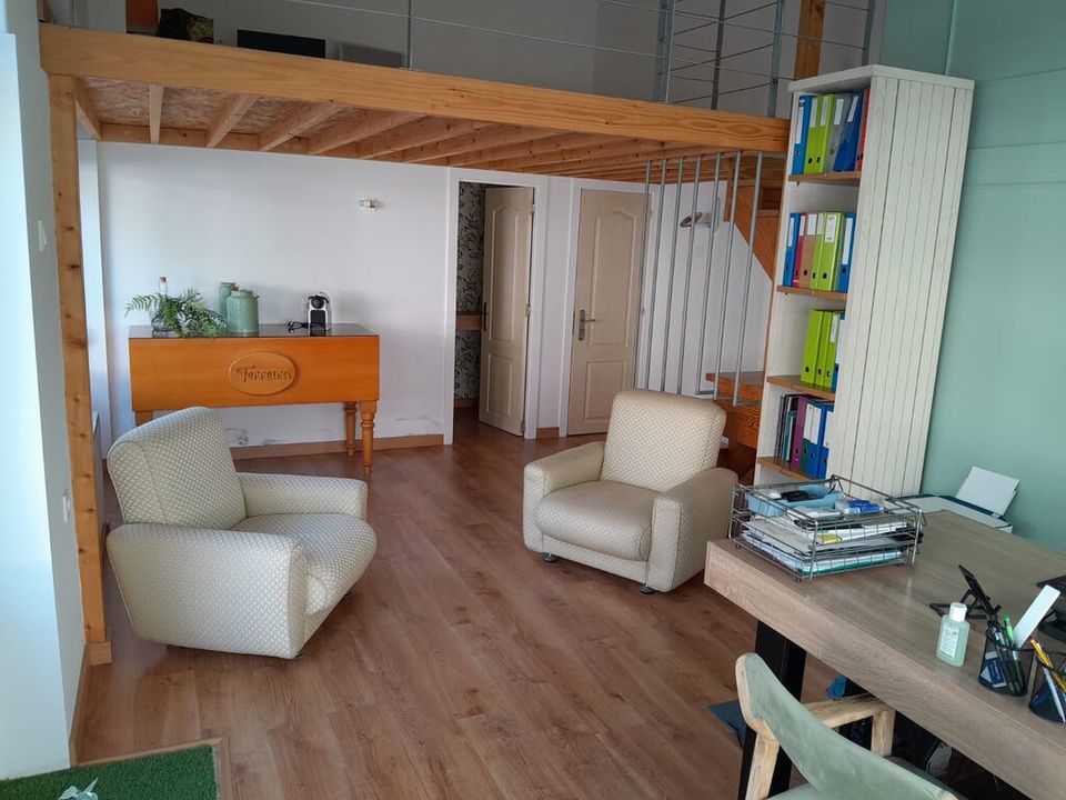 Erhvervsejendom i Loures, Lisbon - foto 1