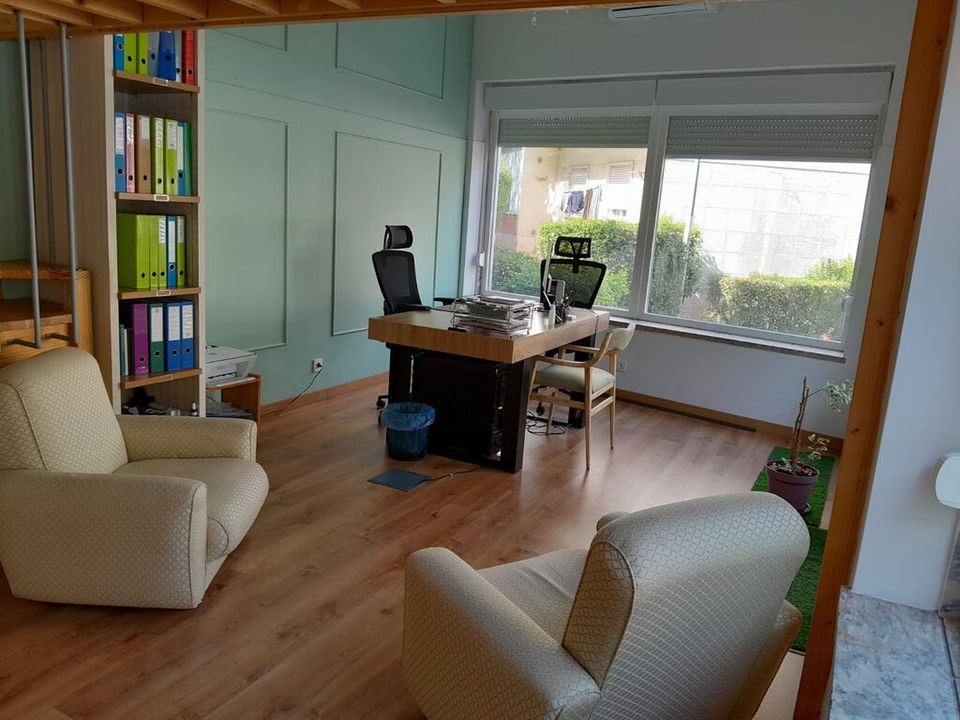 Erhvervsejendom i Loures, Lisbon - foto 3