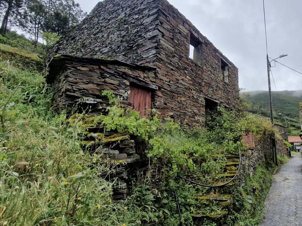 Casa de pueblo en Arganil, Coimbra - foto 1