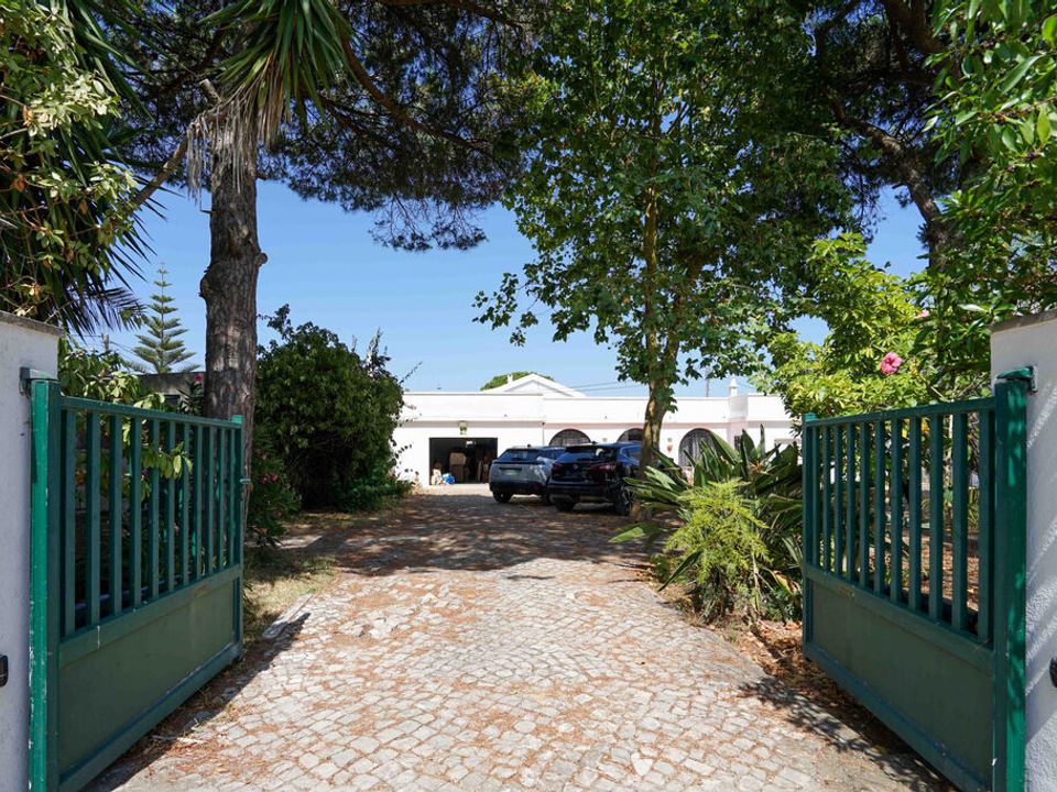 Byhus i Almada, Setubal - foto 1