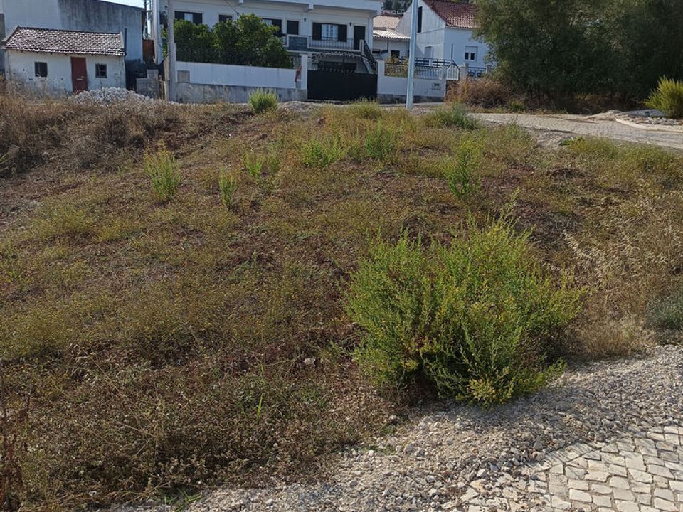 Helårsgrund i Loures, Lisbon - foto 1