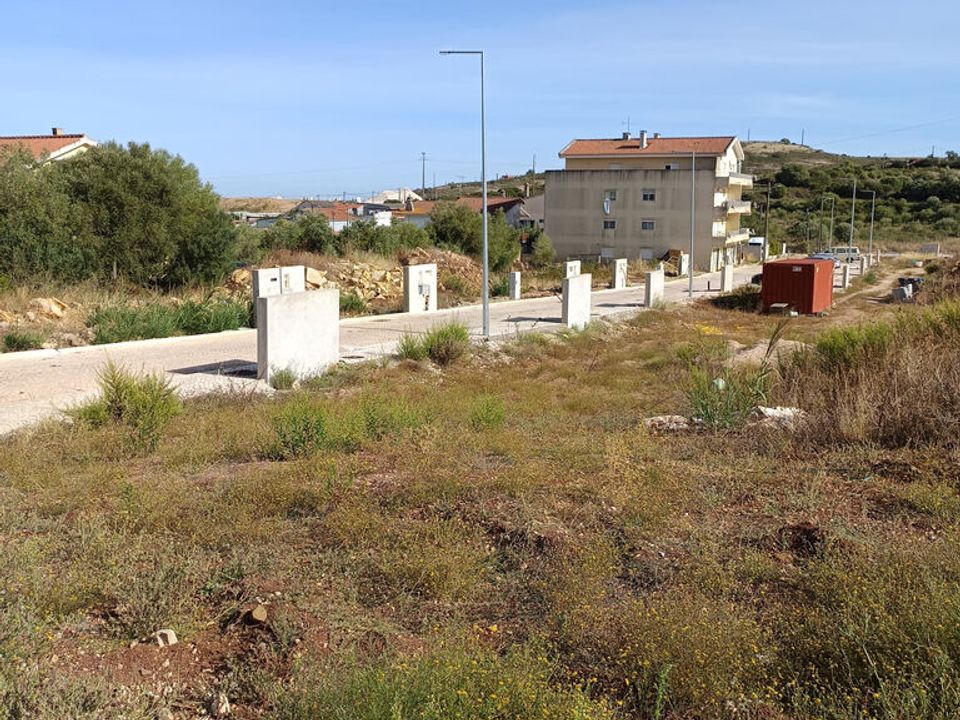 Helårsgrund i Loures, Lisbon - foto 4