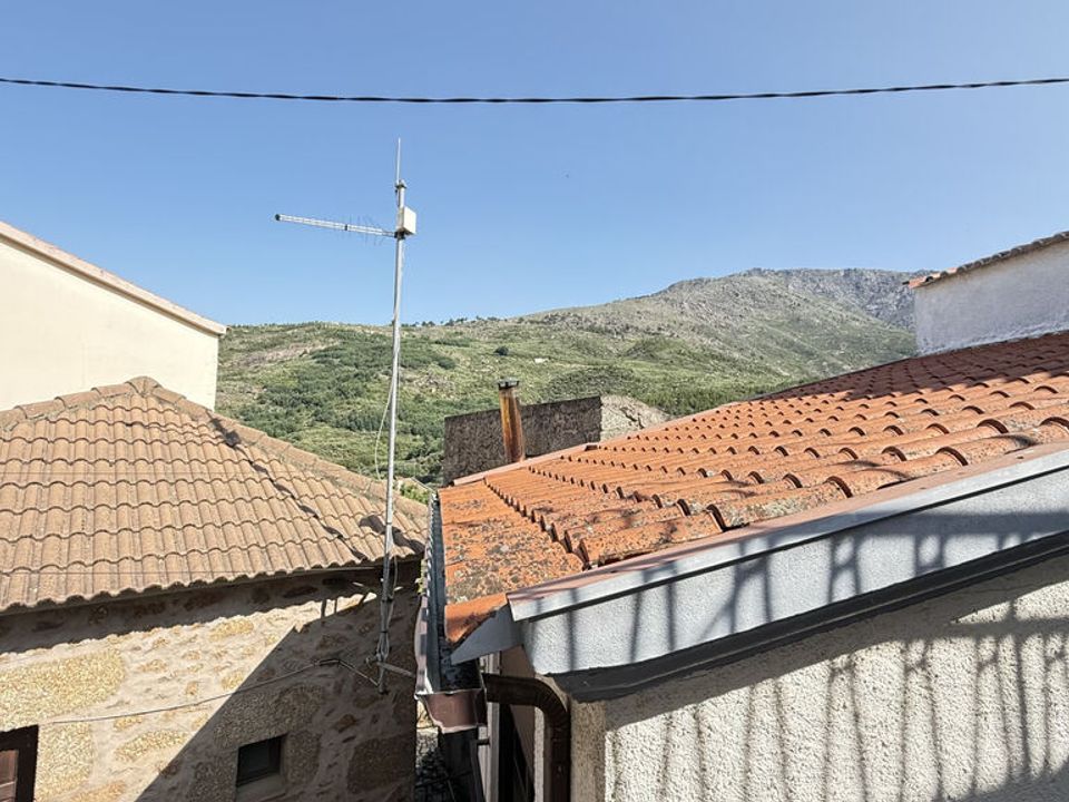 Byhus i Covilha, Castelo Branco - foto 1