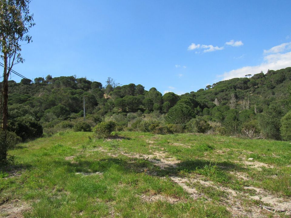 Helårsgrund i Setubal, Setubal - foto 1